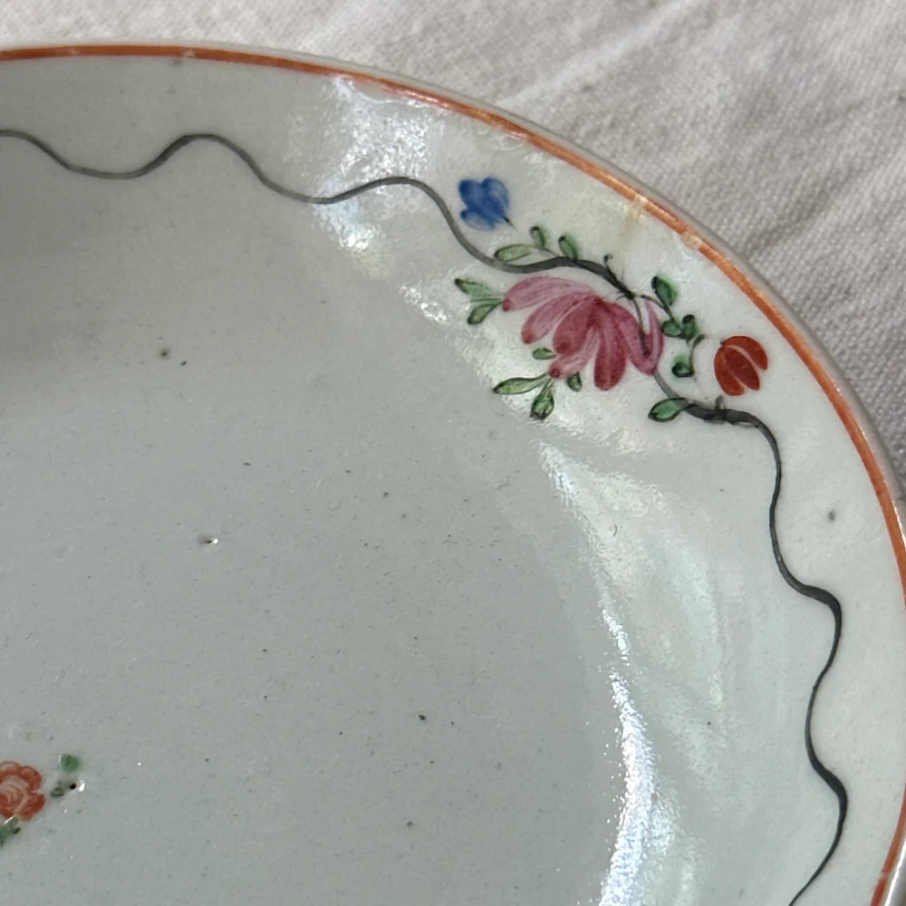 18th-century Chinese Qing Porcelain Small Plate A - Image 3