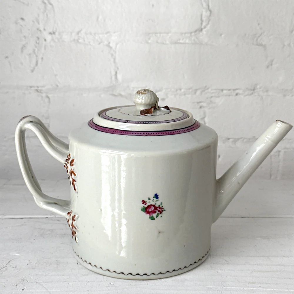 18th-century Famille Rose Chinese Qing Porcelain Teapot