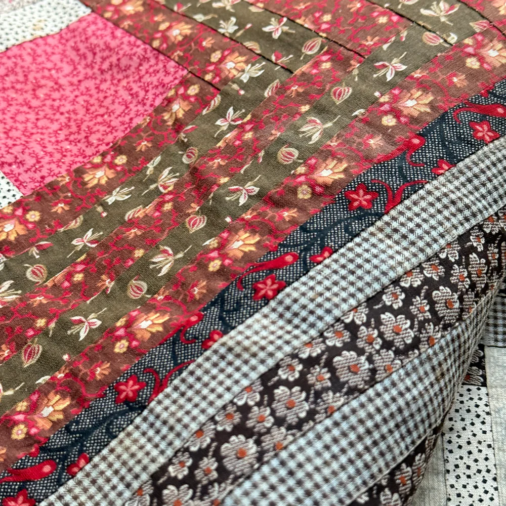 19th-century American Hand-Stitched Quilt #4 - Image 10