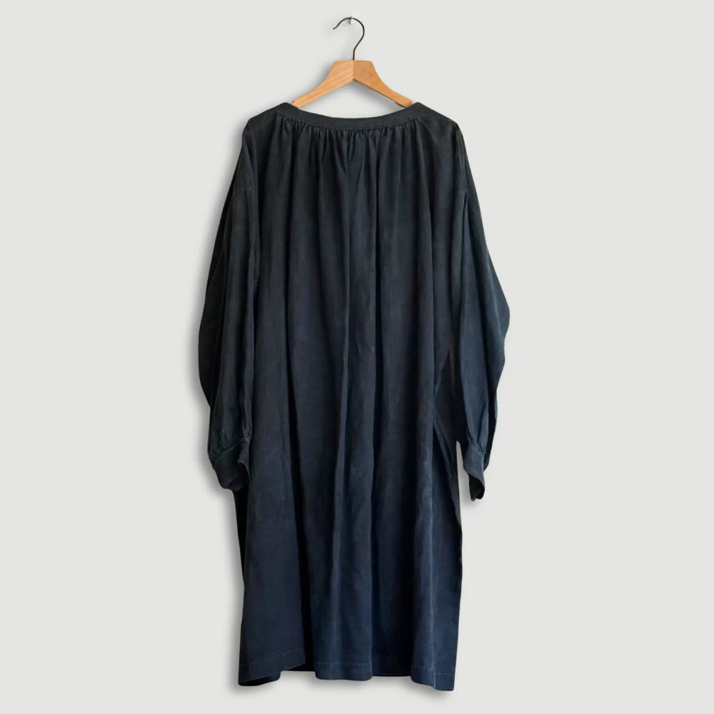 19th-century French Indigo Smock (#S-01) - Image 2