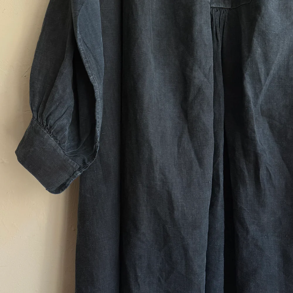 19th-century French Indigo Smock (#S-01) - Image 4