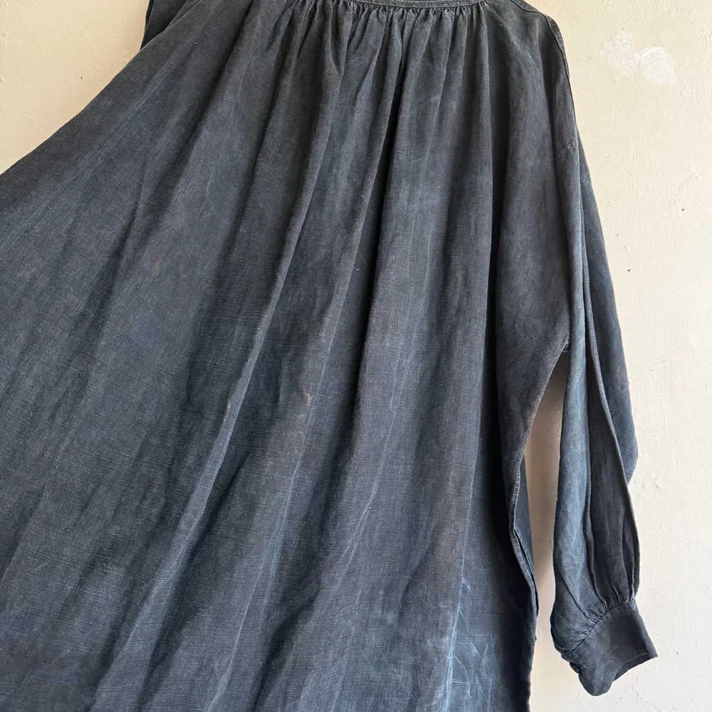 19th-century French Indigo Smock (#S-01) - Image 5