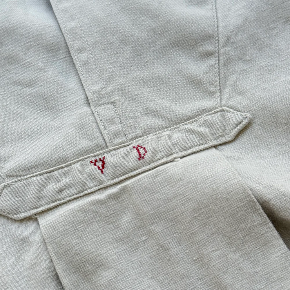 19th-century French Nightshirt (#S-09) - Image 7