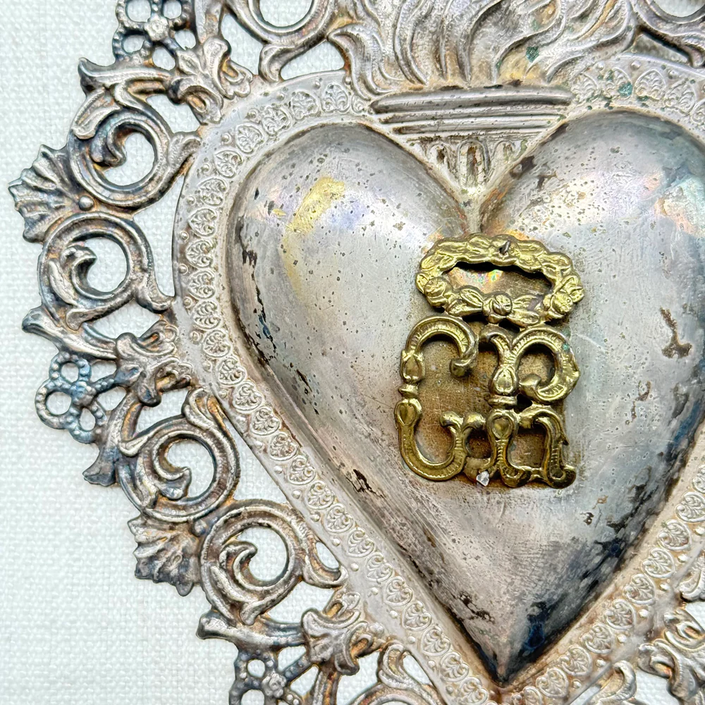 19th-century Italian Ex-Voto Sacred Silver Heart (No. 111) - Image 2