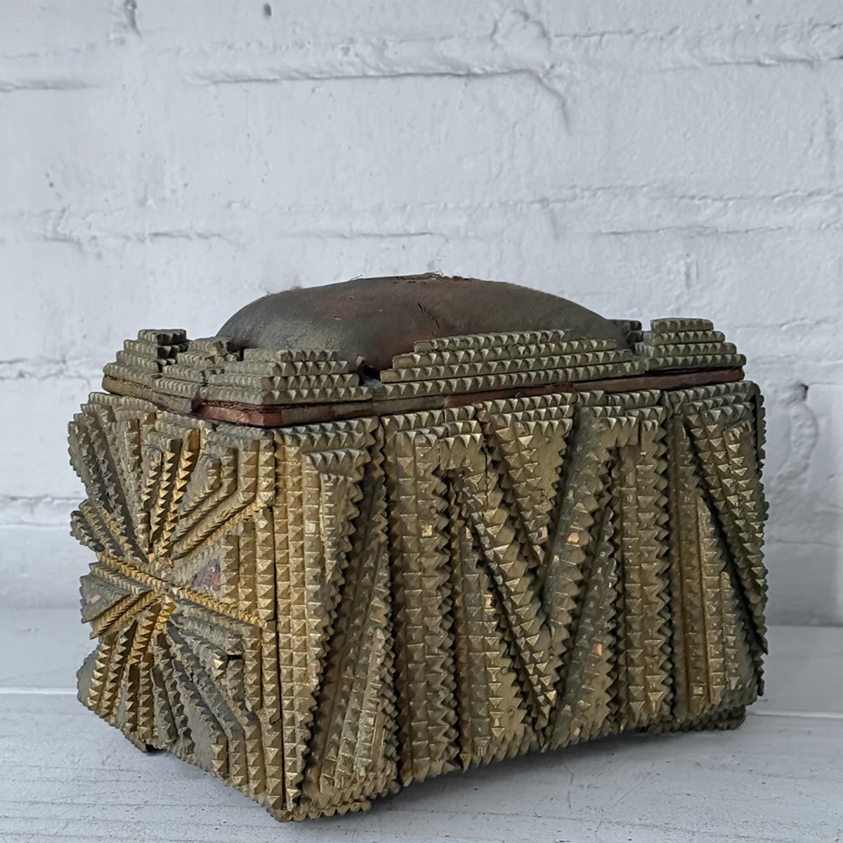 20th-century Tramp Art Box