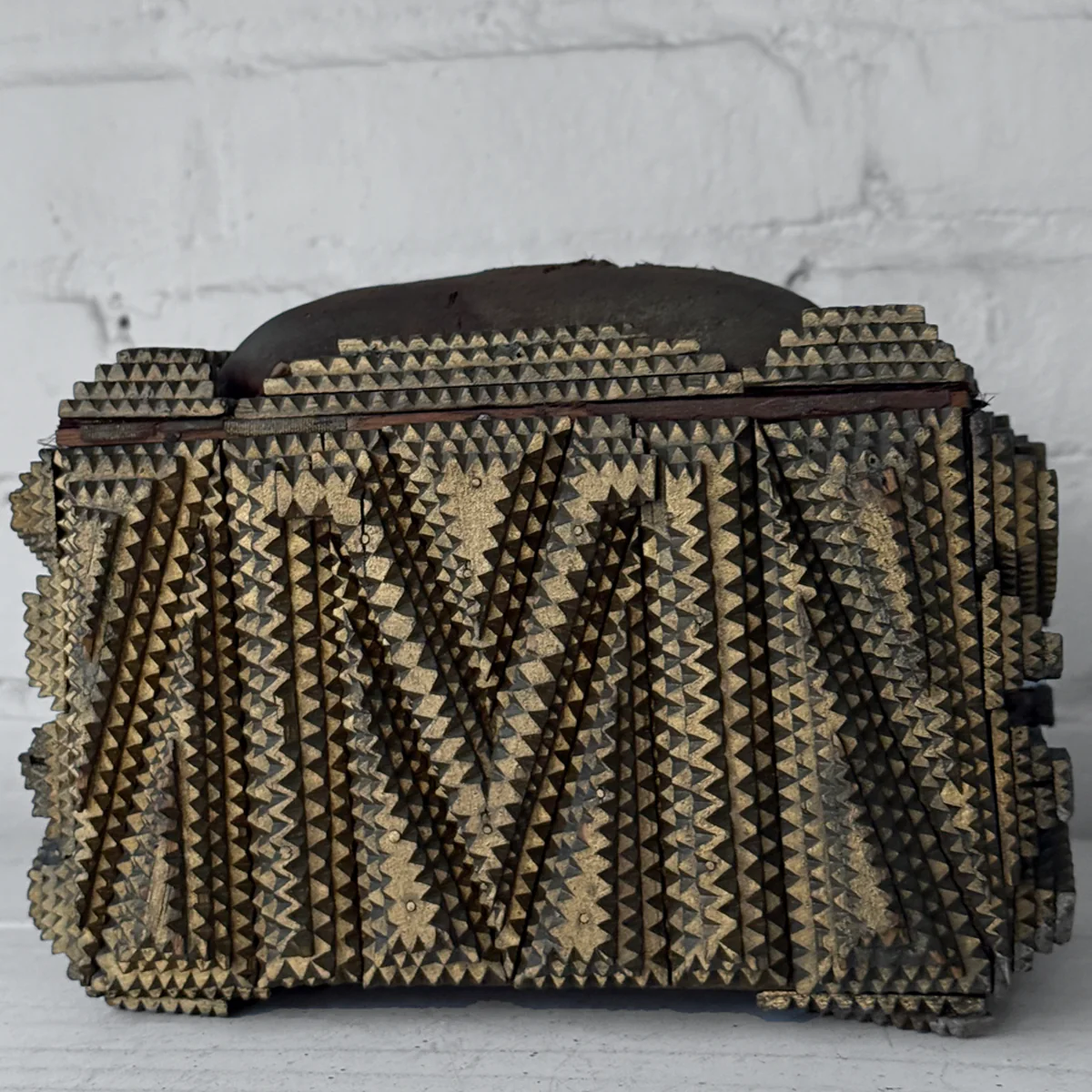 20th-century Tramp Art Box - Image 7
