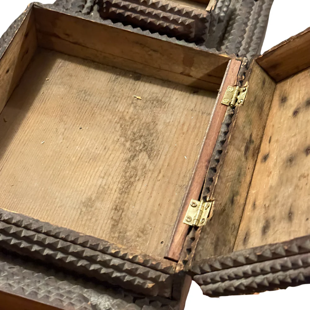 20th-century Tramp Art Cabinet - Image 8