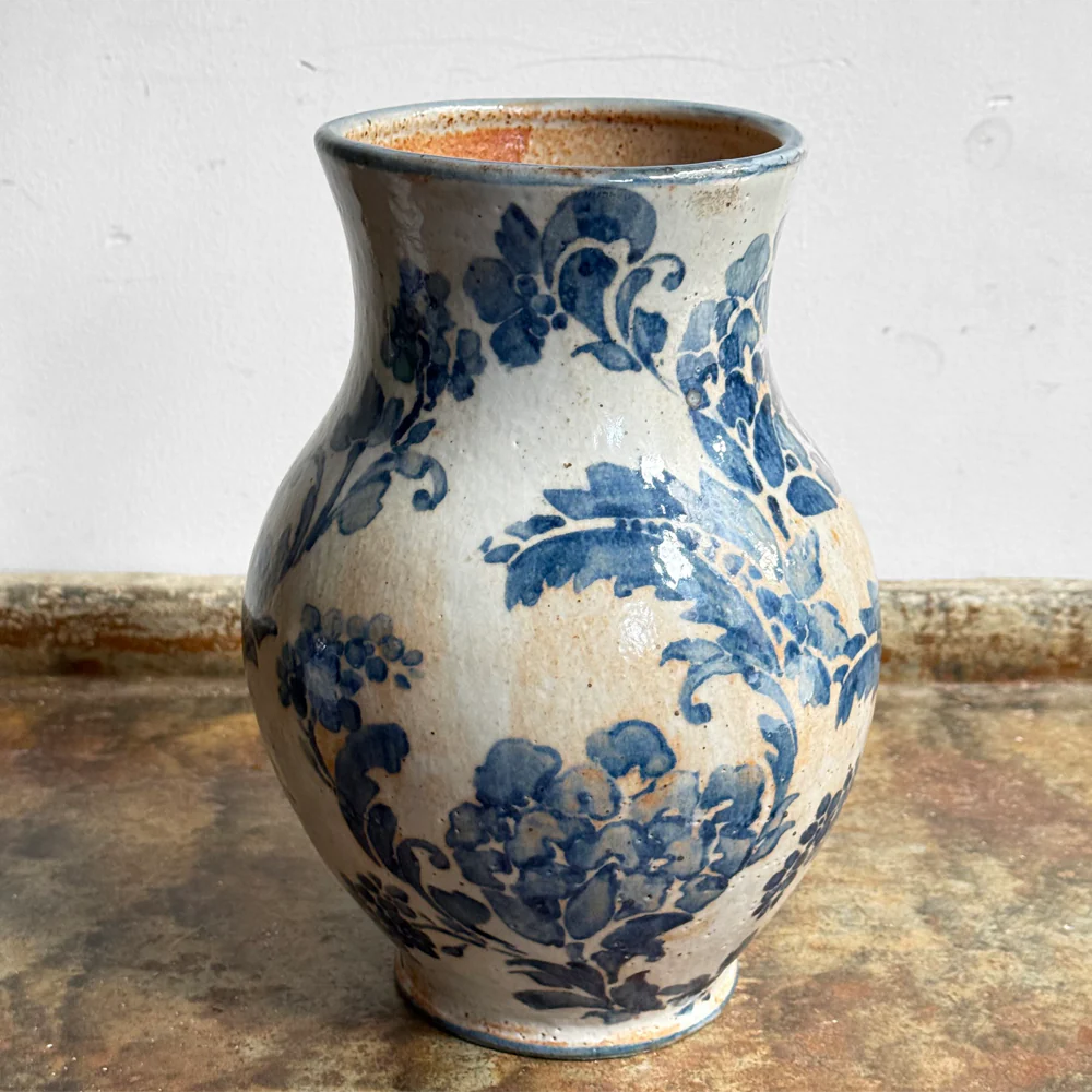Amanda Moffat Large Curvy Vase (#16)
