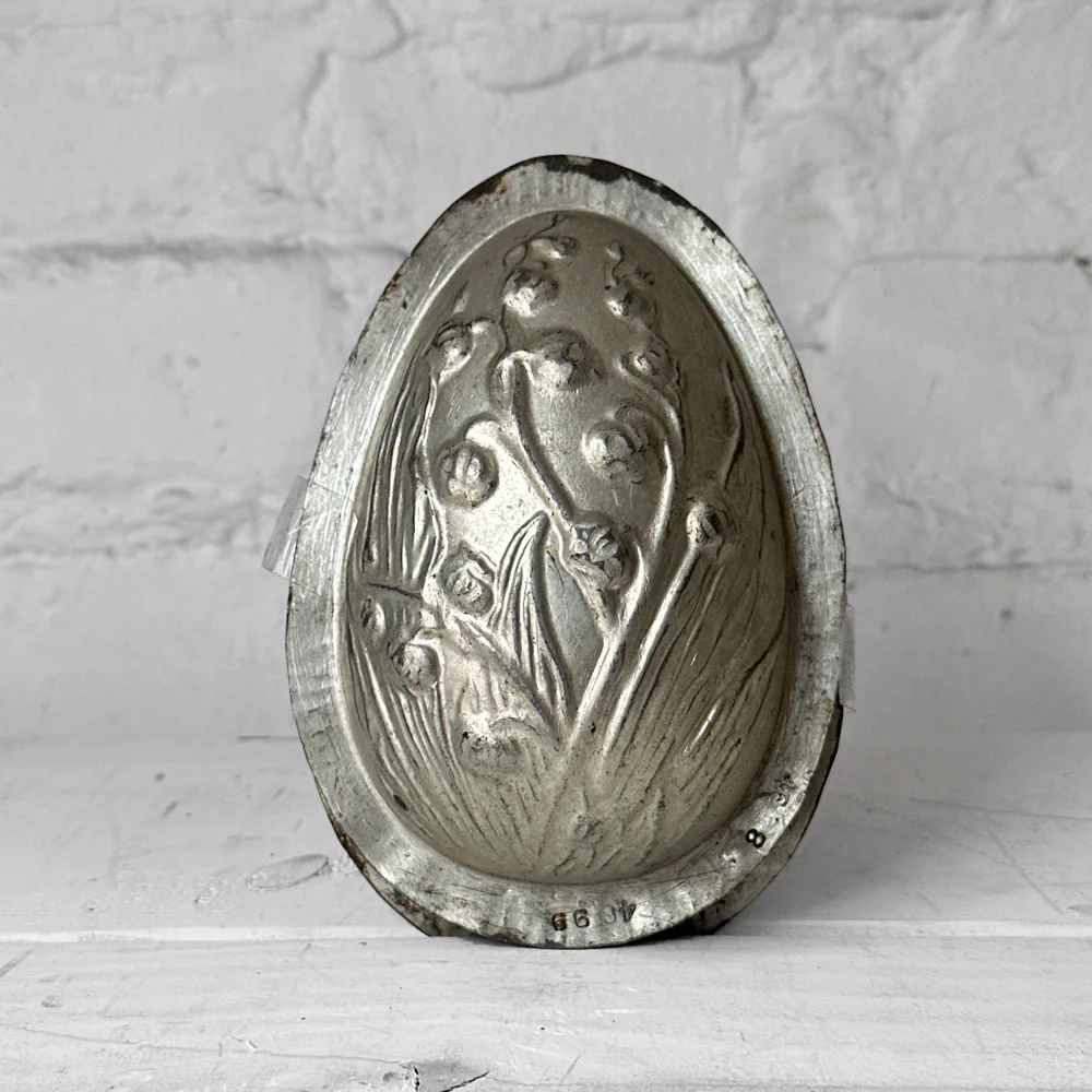 Antique Chocolate Decorated Egg Tin Mold (#64)