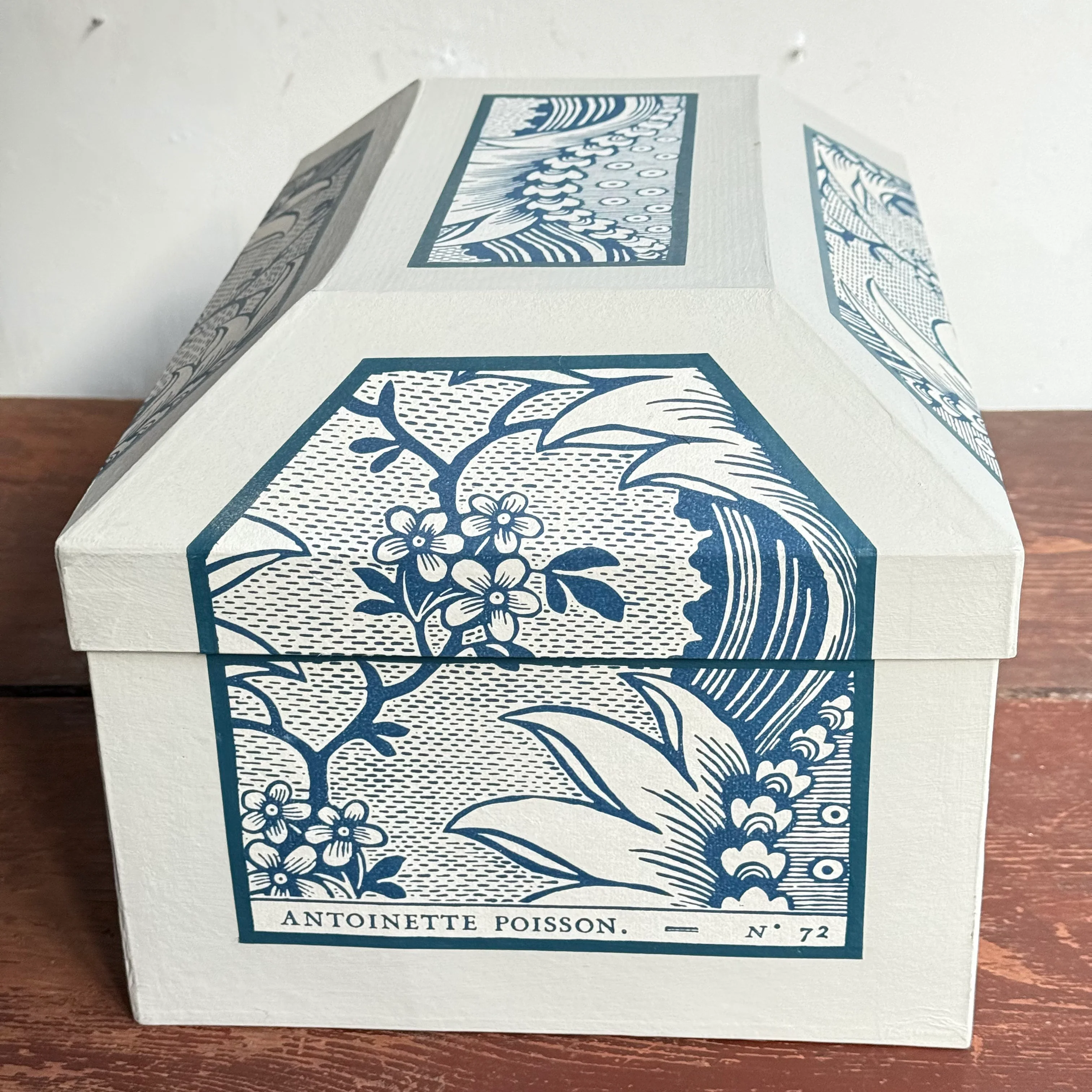 Antoinette Poisson Large Wedding Box in "Torrent Indigo" No. 72B - Image 6