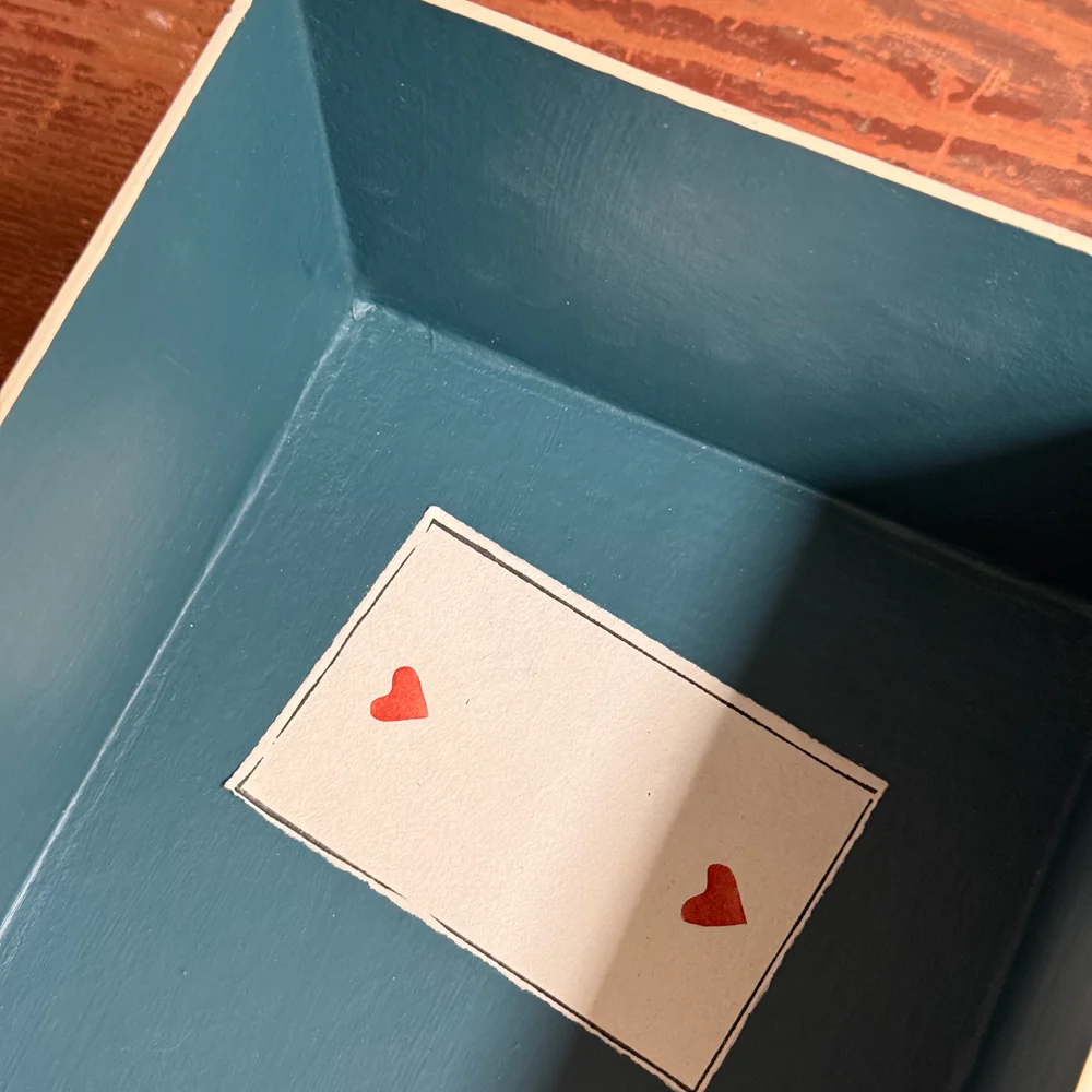 Antoinette Poisson Small Wedding Box in "Guirlands et Festons" No. 15A with Blue Interior - Image 6