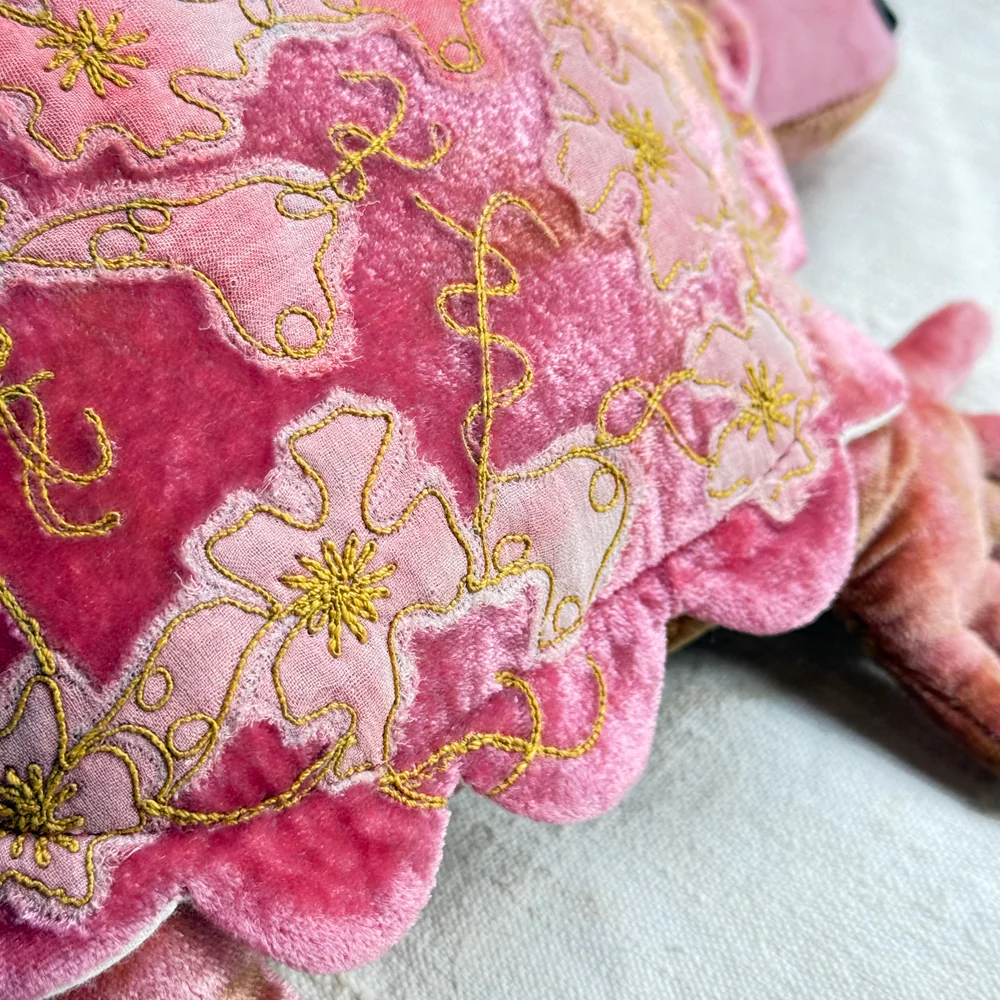 Azura Embroidered Small Silk Velvet Turtle in Shaded Light Rouge - Image 2