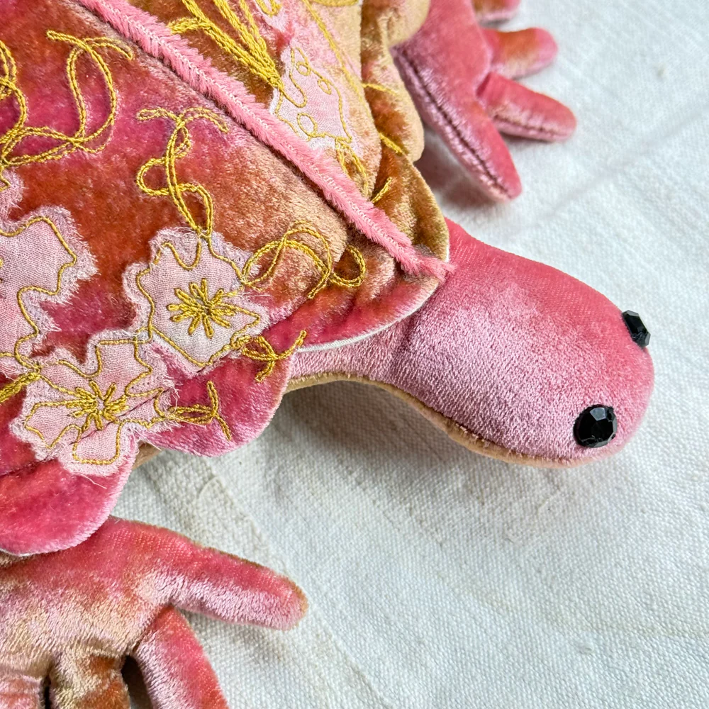 Azura Embroidered Small Silk Velvet Turtle in Shaded Light Rouge - Image 3