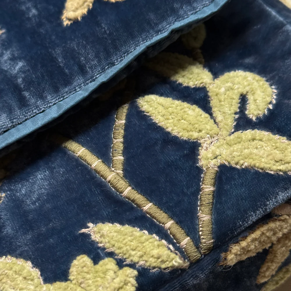 Candolyn Embroidered Silk Velvet Shoulder Bag in Blue - Image 3