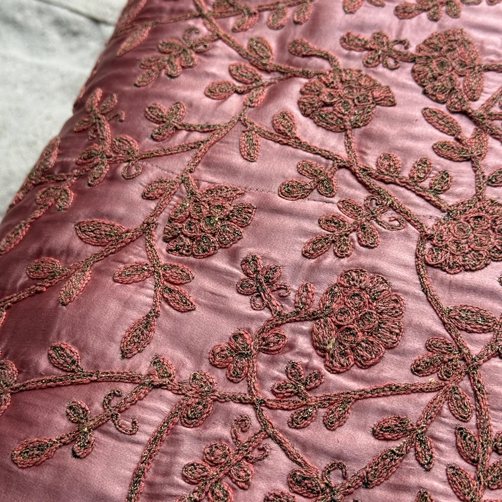 Cannes Embroidered Silk Throw in Rose - Image 4