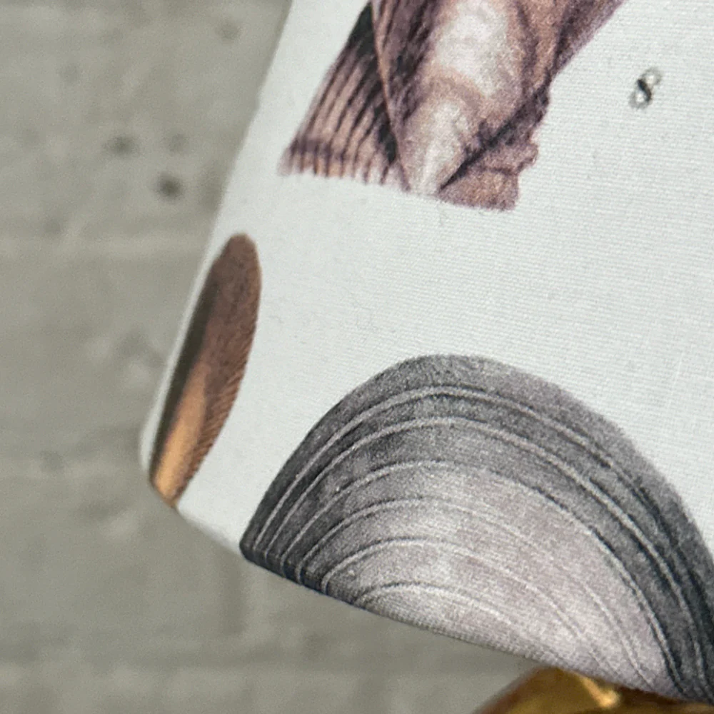 Custom John Derian for Designers Guild "Captain Thomas Brown Shells Oyster" Lampshade Pair - Image 5