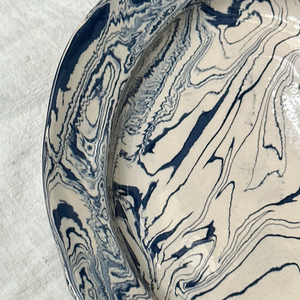 Marbled Deep Oval Platter in Dark Belle Île (DB #742) - Image 4
