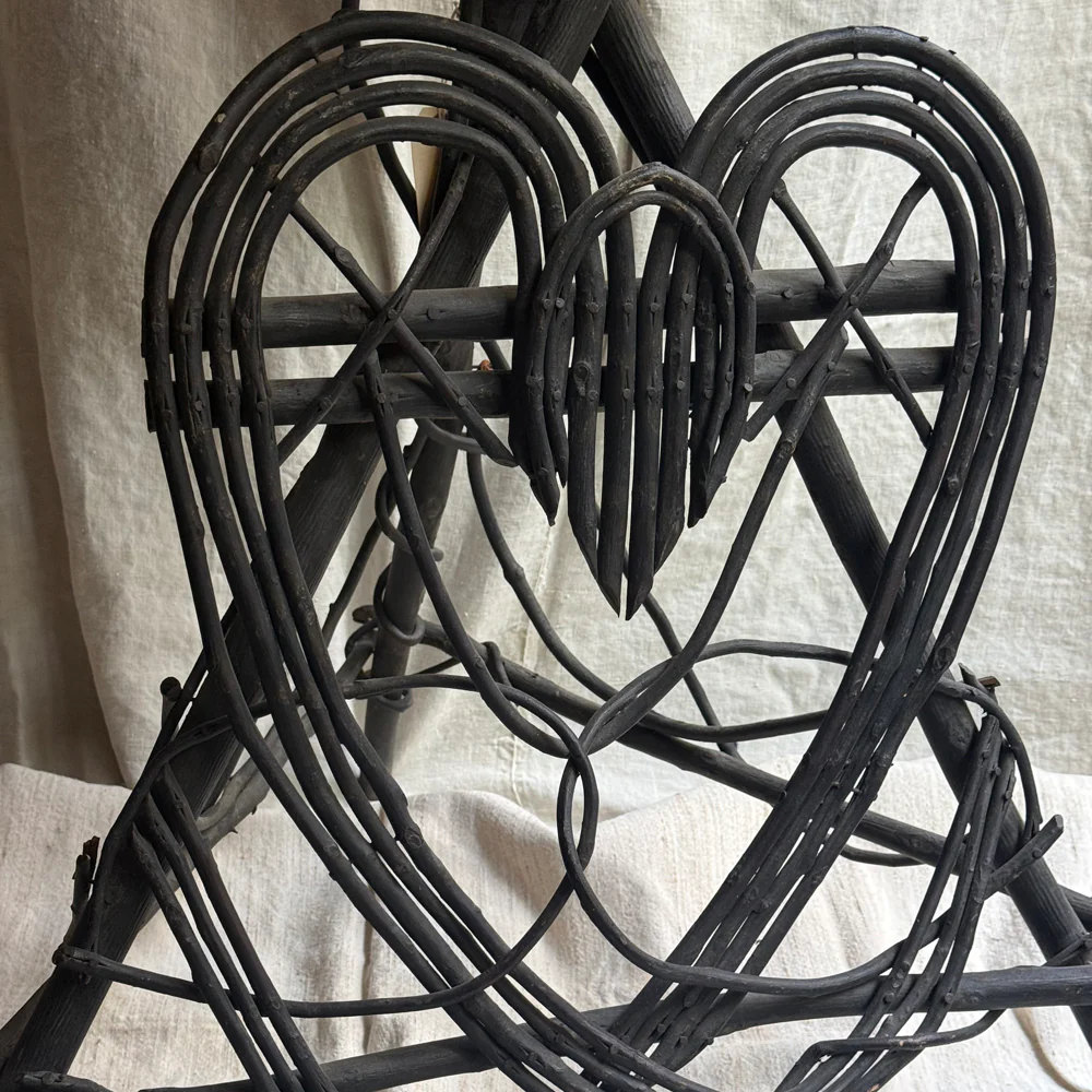 Early 20th-Century American Folk Art Heart-Shaped Twig Table - Image 4