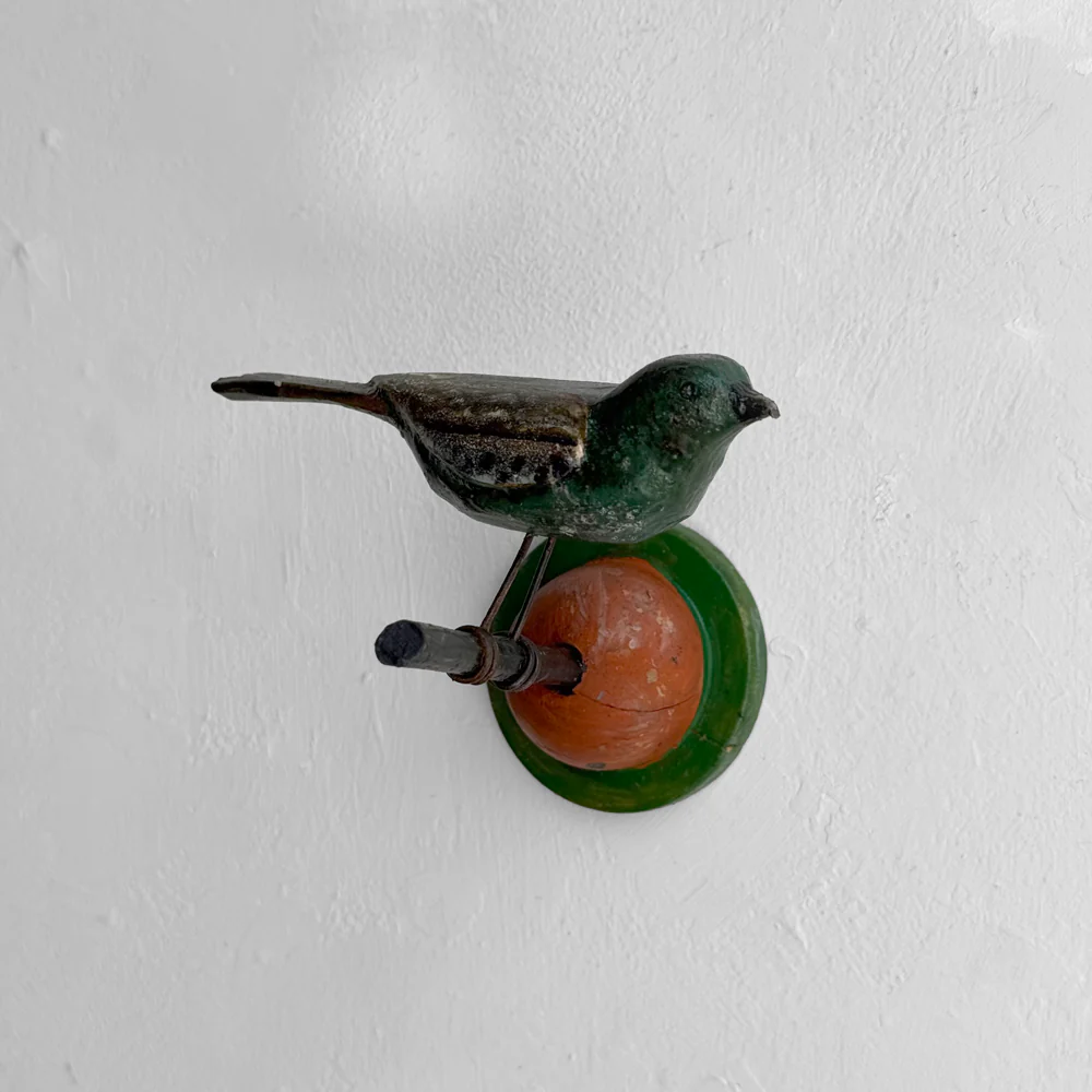 Early 20th-century Black Forest Carved Bird (BFB-15) - Image 2