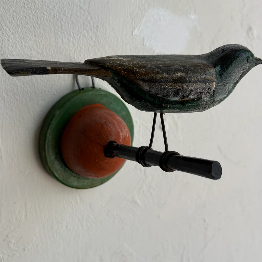 Early 20th-century Black Forest Carved Bird (BFB-15) - Image 3