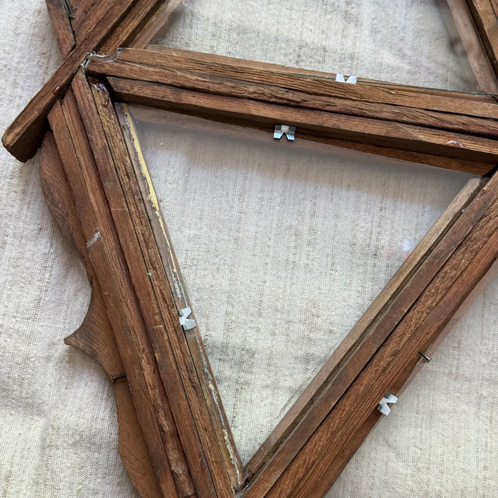 Early 20th-century Hexagonal Tramp Art Frame - Image 7