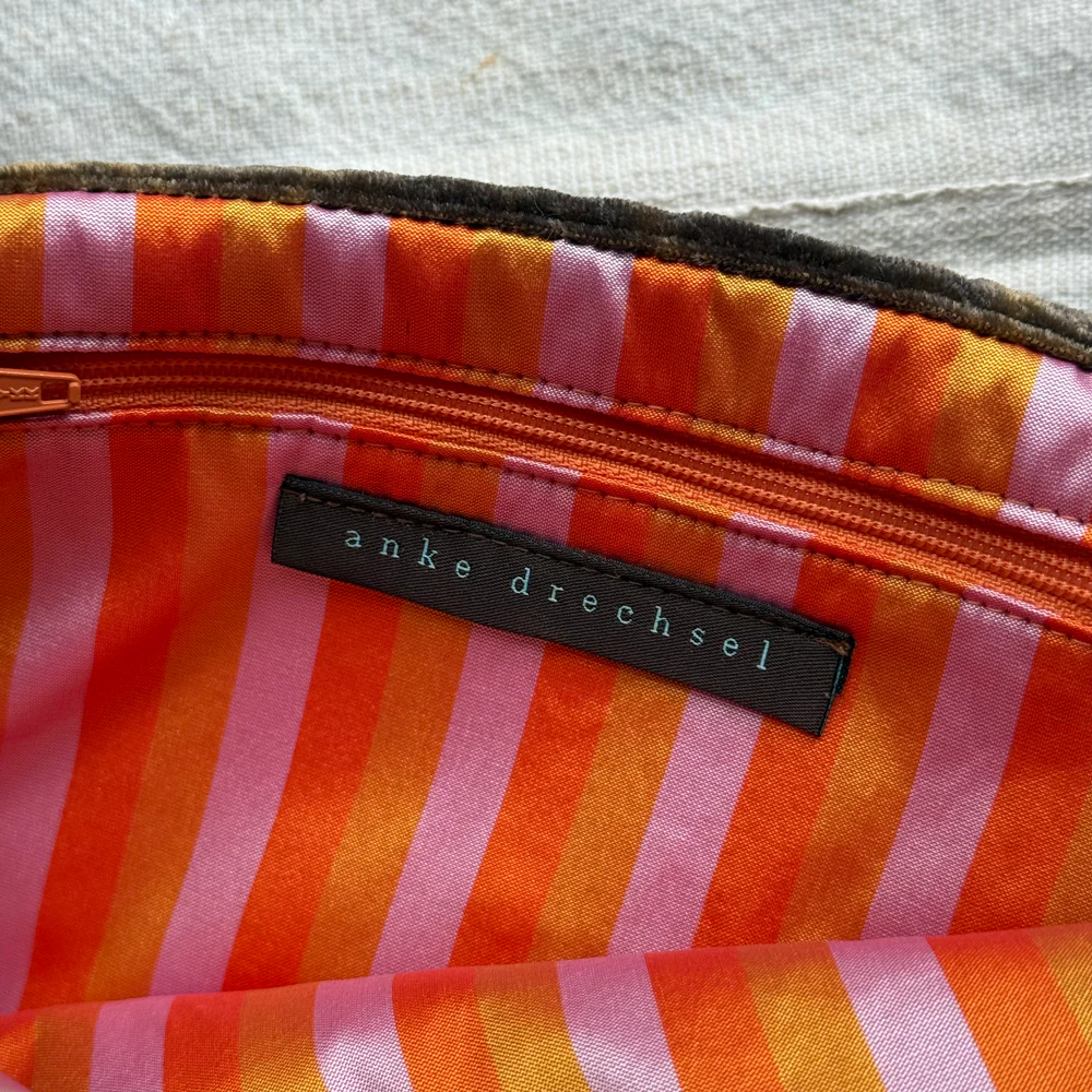 John Derian Custom Poppins Bag in Shaded Light Brown - Image 9