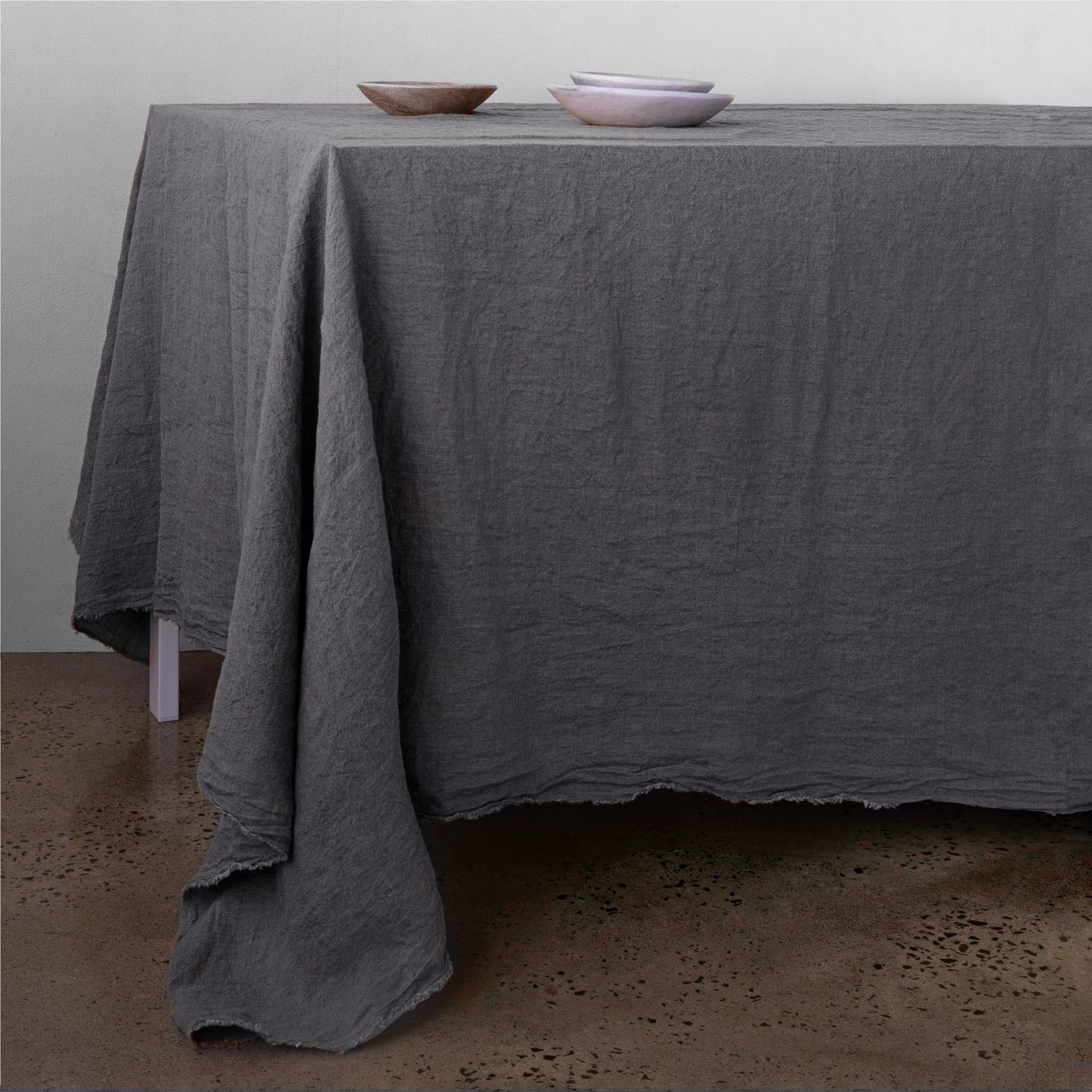 Flocca Linen Tablecloth in Tempest
