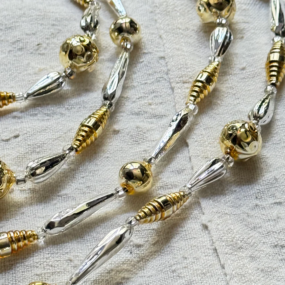 Gold & Silver Beaded Garland - Image 2