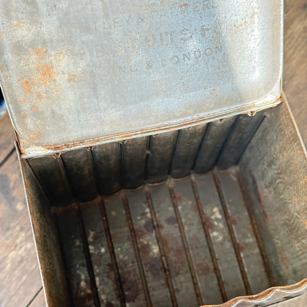 Late 19th-century English Faux Book Stack Biscuit Tin - Image 4
