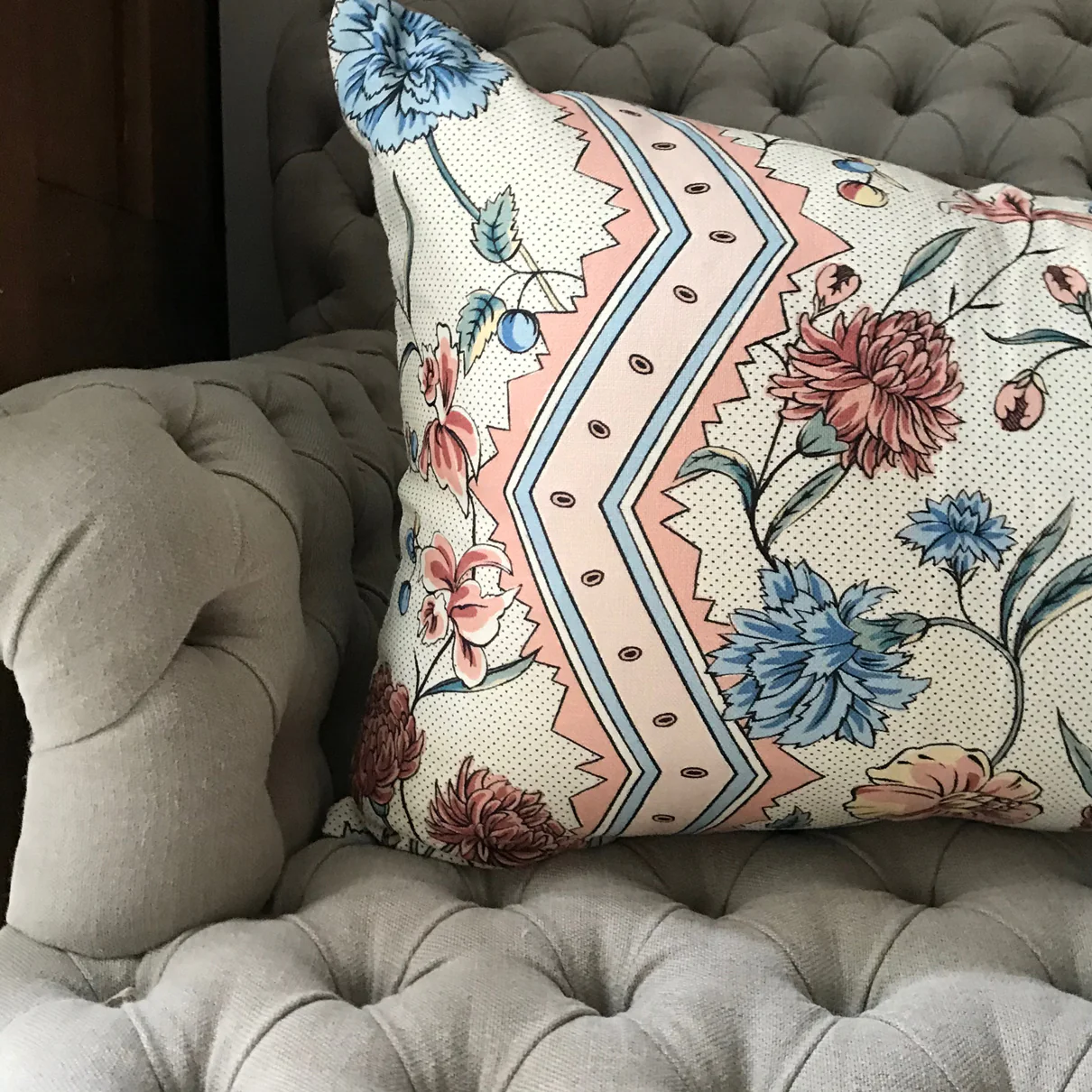 Medium Marcel Pillow (No. 28A) with Linen Backing - Image 2