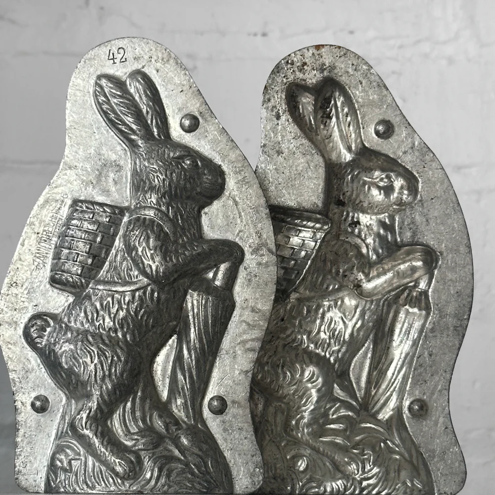 Antique Chocolate Rabbit Tin Mold (#15) - Image 5
