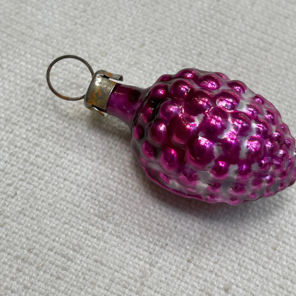 Nostalgic Mini Berry Ornament - Image 2