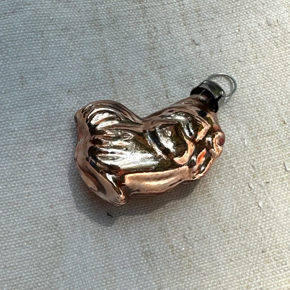 Nostalgic Mini Chicken Ornament - Image 2
