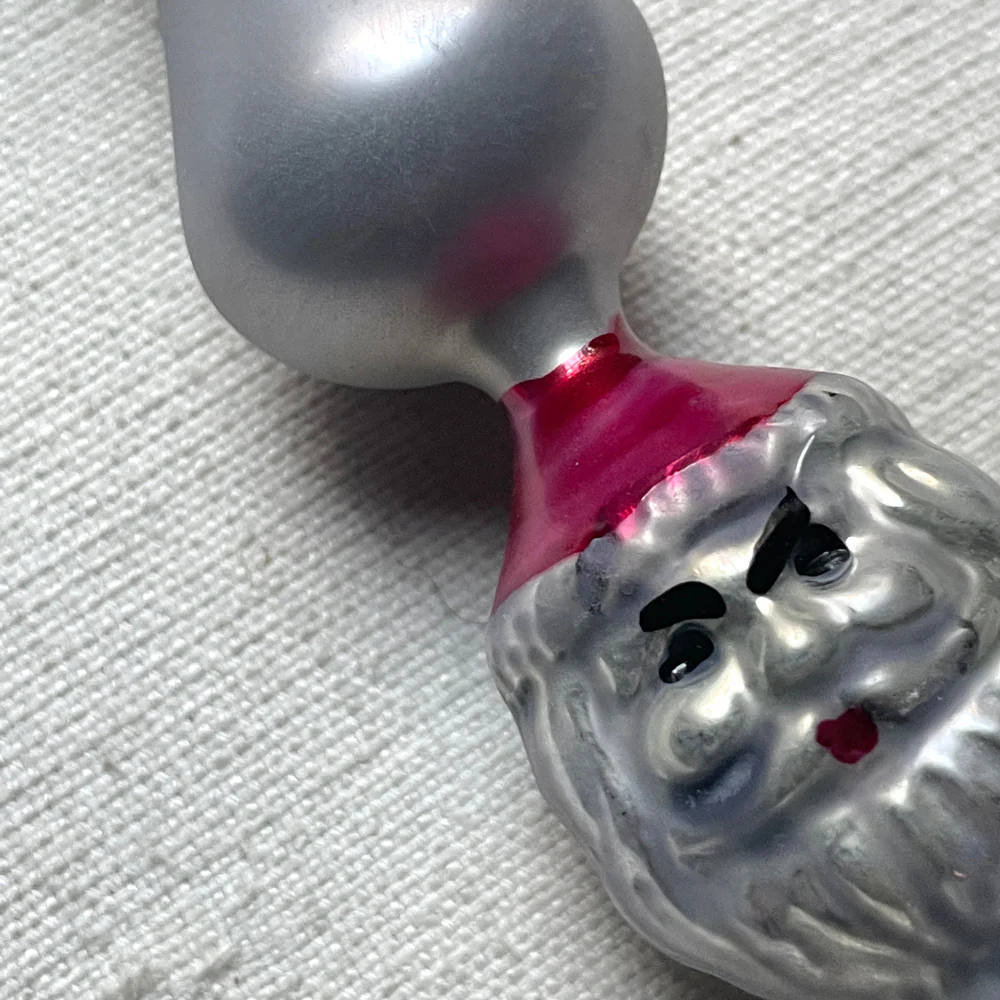 Nostalgic Mini Santa Head Tree Topper - Image 2