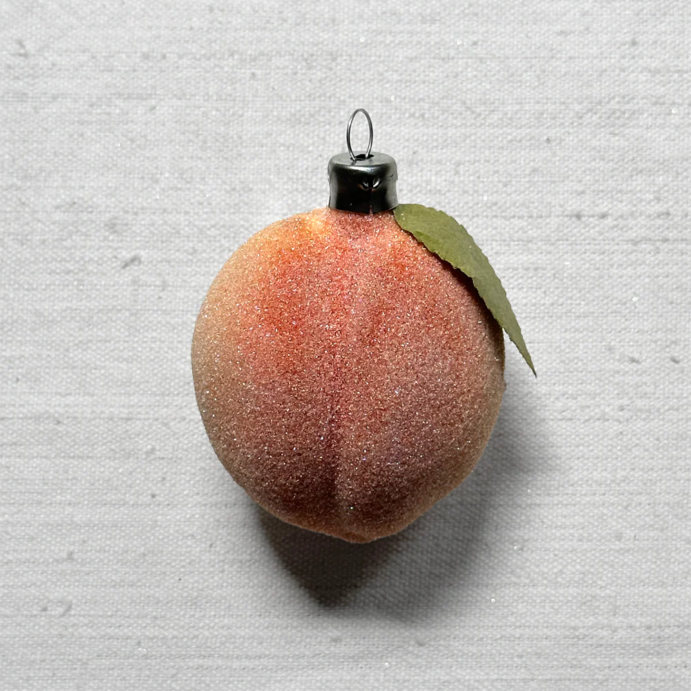Nostalgic Peach with Leaf Ornament
