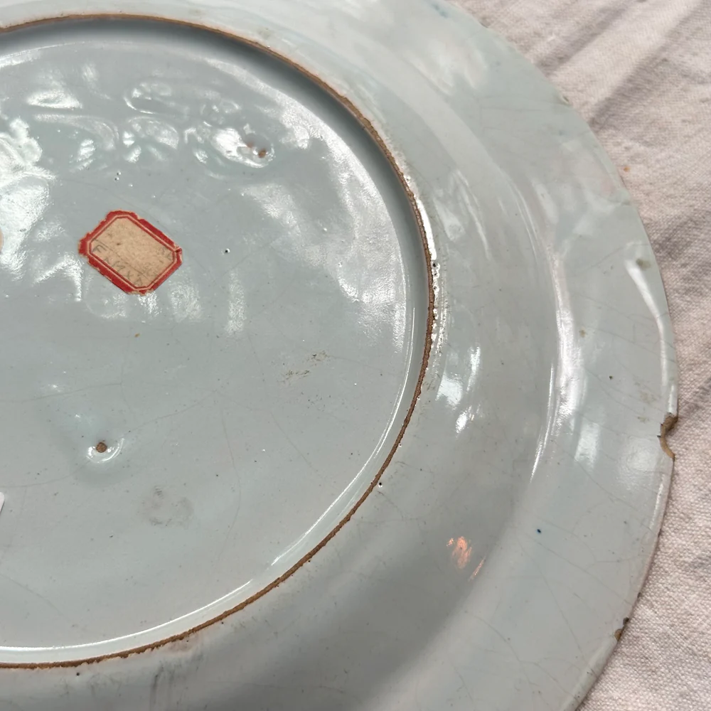 Pair of 18th Century Delft Plates - Image 3