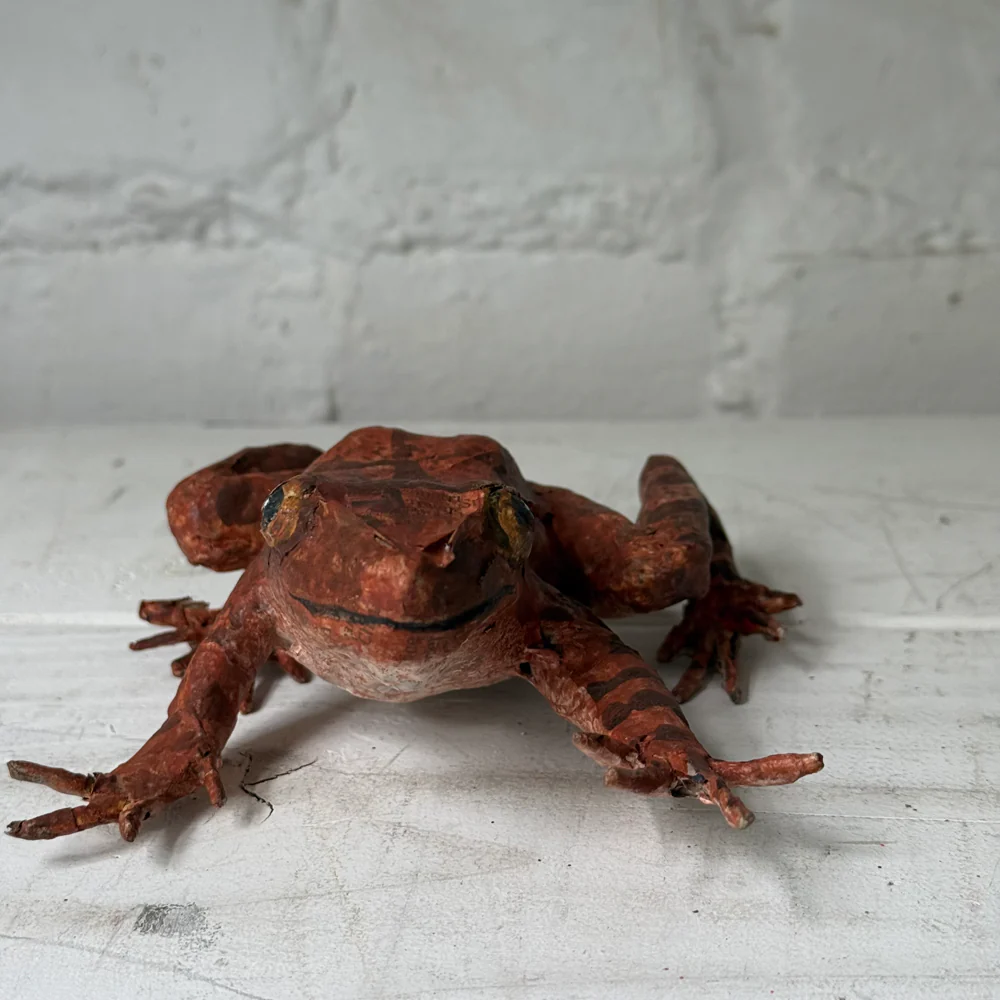 Papier-Mâché Painted Frog #5 - Image 4