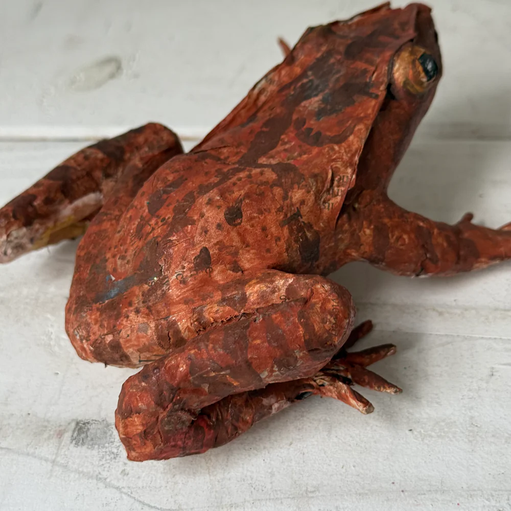 Papier-Mâché Painted Frog #5 - Image 7