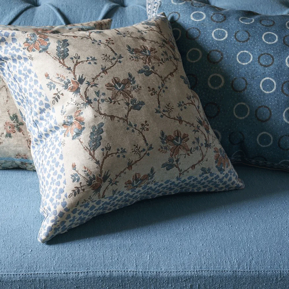 Pentimento Linen Cushion - Image 3