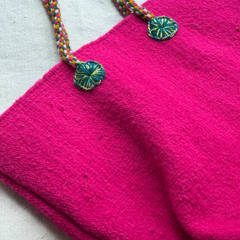 PO! Paris Nathalie Lete Woven & Knotted "Les Petites Fleur" Tote Bag in Rose - Image 7