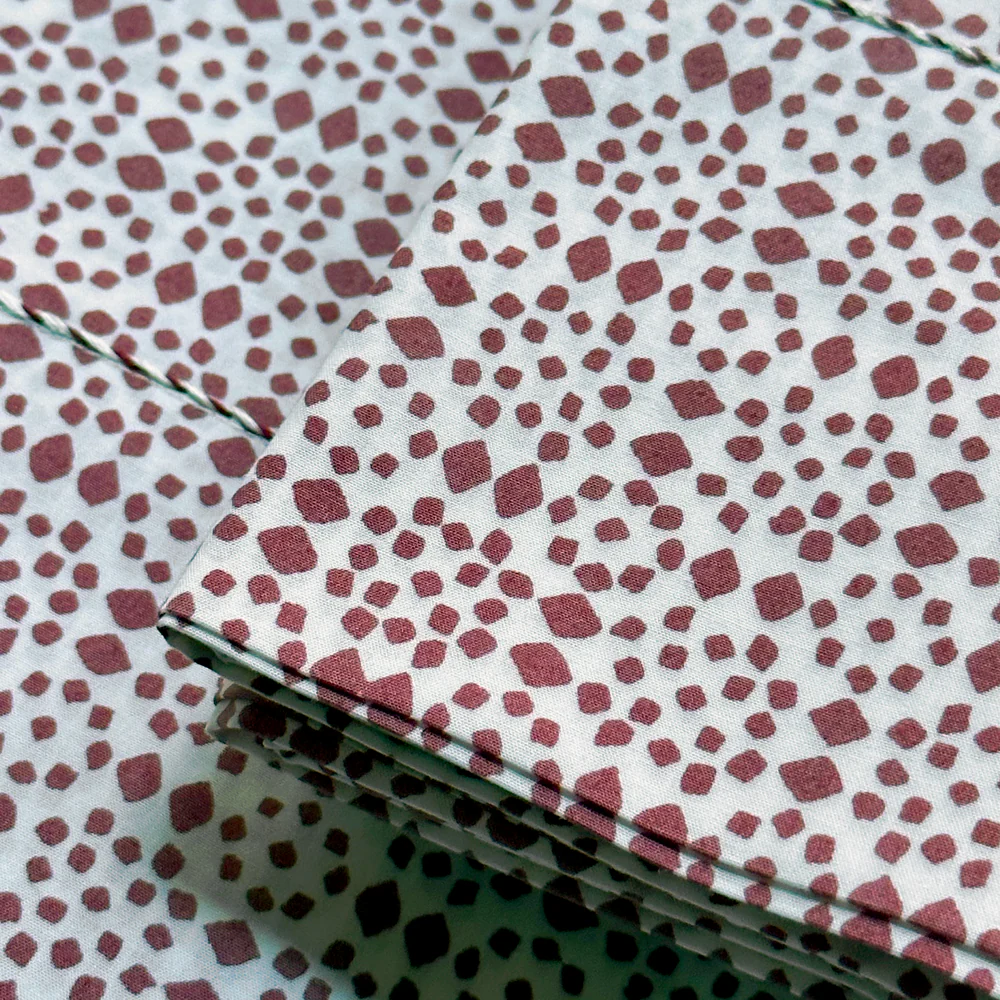 Rasa Block Printed Sheet Set in White Nakashi & Madder - Image 2