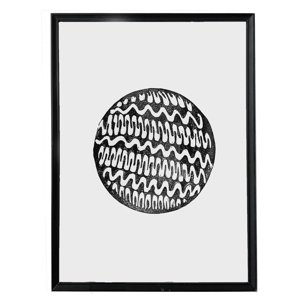 "Rounds" in Vintage Frame