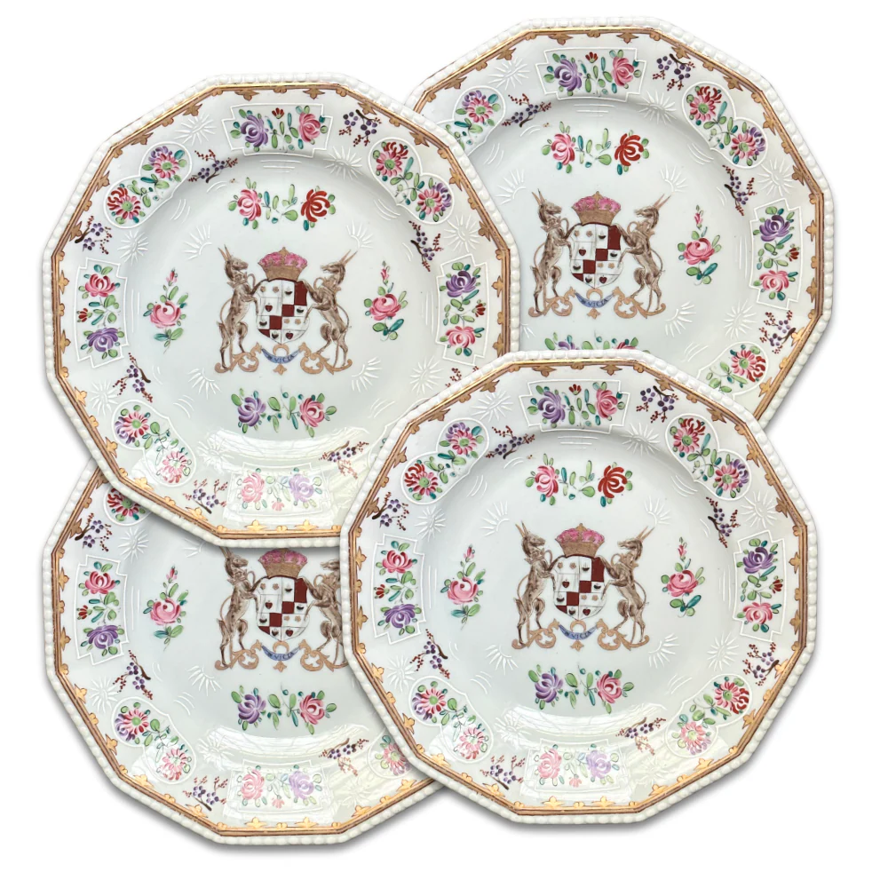 Set of Seven 19th-Century Chinese Export Style Samson of Paris Armorial Dessert Plates