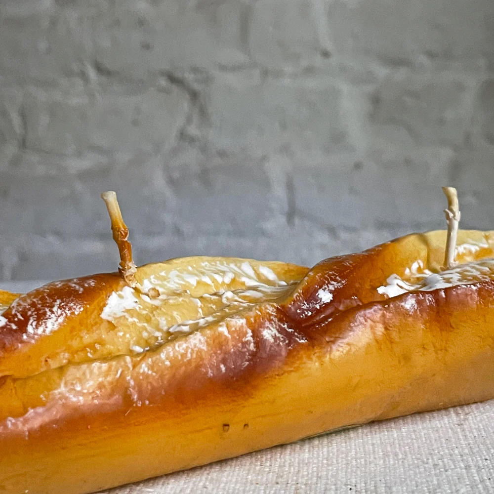 Short Sfilatino Baguette Candle - Image 2