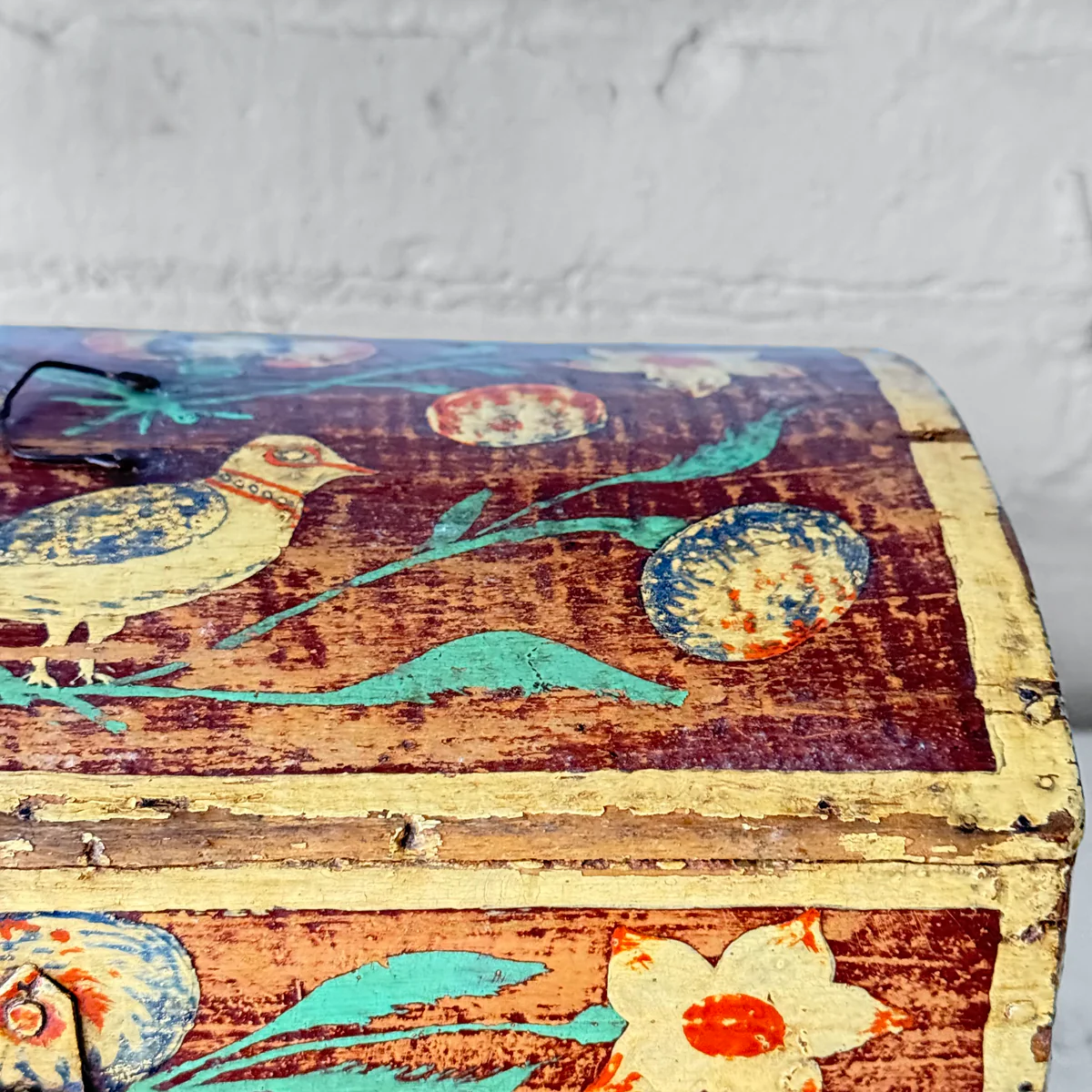 Small 18th-century French Painted Trunk - Image 3