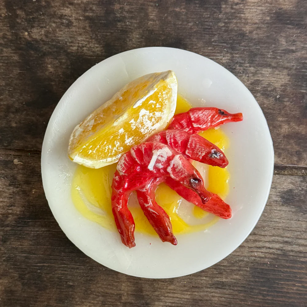 Small Gamberi e Limone Shrimp Plate with Oil and Lemon Candle - Image 3
