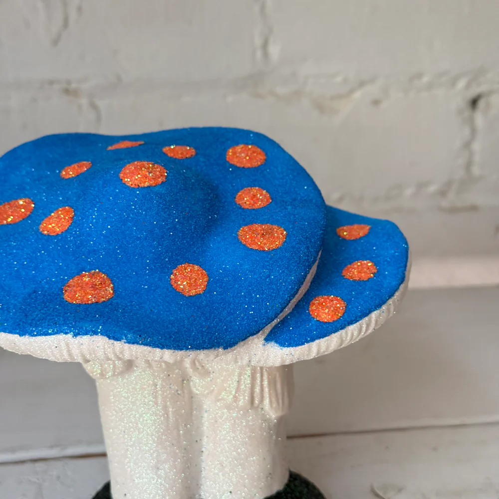 Small Glitter Mushroom Couple in Royal Blue & Orange - Image 2