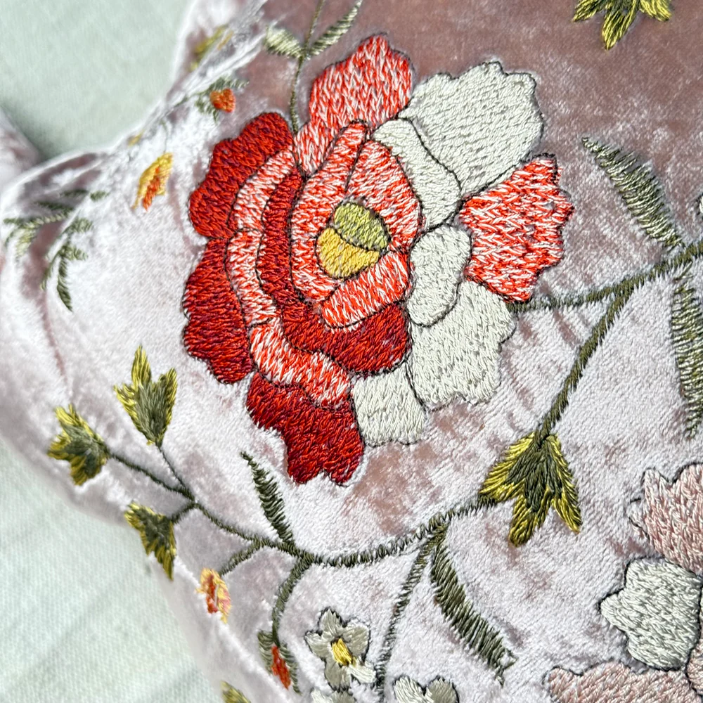 Sophia Embroidered Big Silk Velvet Turtle in Pink Quartz - Image 3