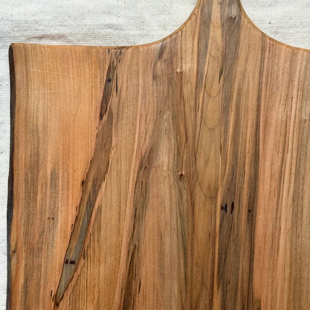Spencer Peterman 21" Ambrosia Maple Wood Cutting Board with Handle (#4-14) - Image 4