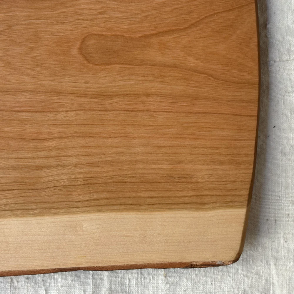 Spencer Peterman 24" Cherry Wood Cutting Board with Handle (#4-22) - Image 6